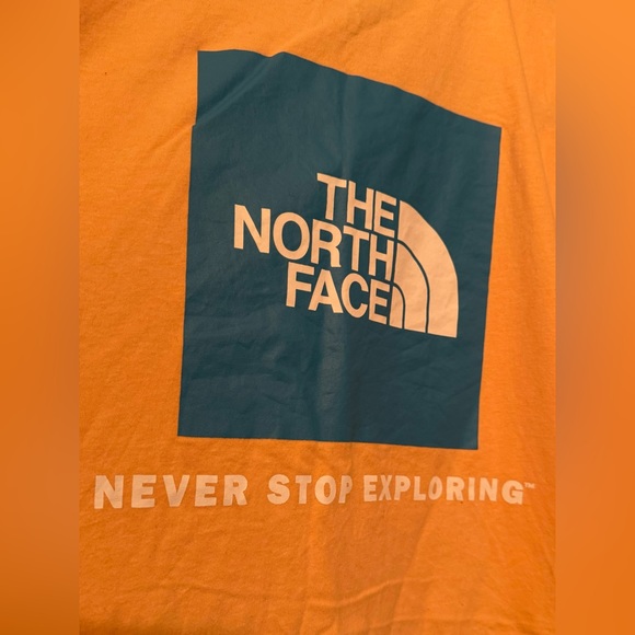 Unisex North face tshirt - Picture 5 of 5